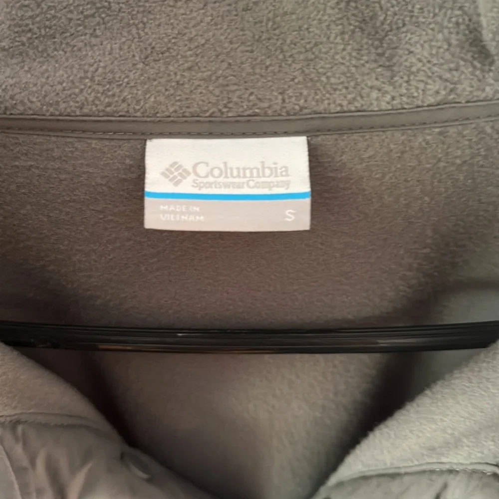 Columbia pullover - Picture 2 of 4